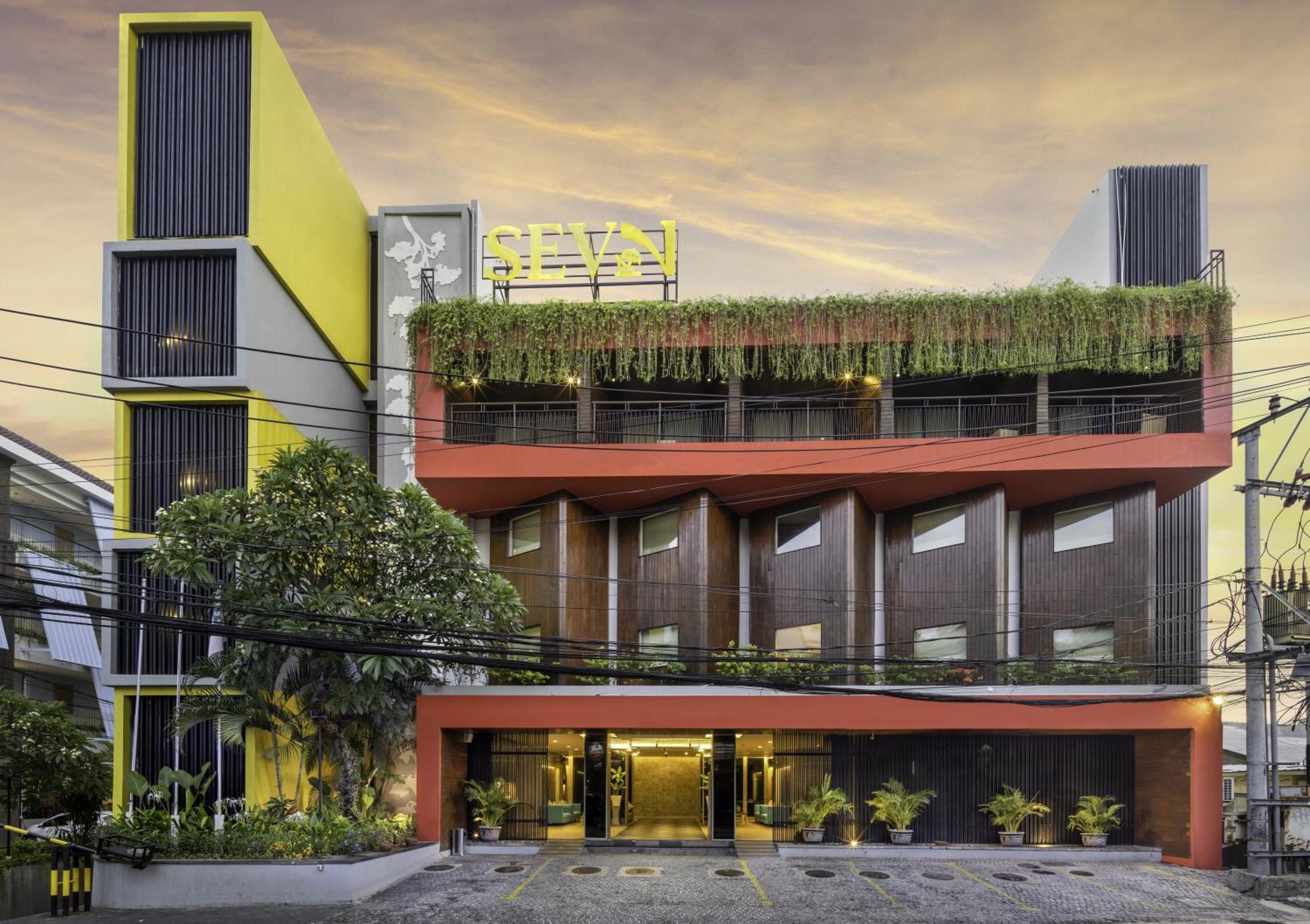 Sevn Legian Hotell Eksteriør bilde